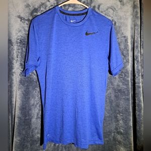 Mens Nike Dri Fit Shirt. Color Blue. Size Medium